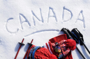 Canada_Express_Entry_Draw_2,000_CEC_Invitations_at_CRS_521
